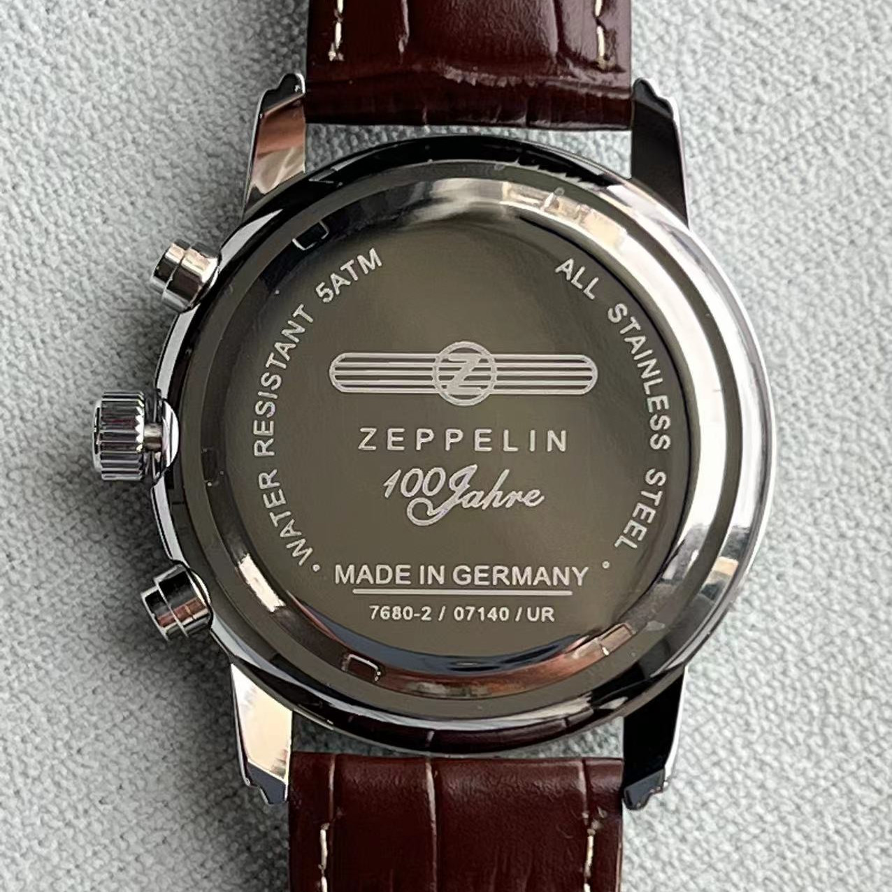 Nuevo reloj de cuarzo deportiv - Smartwatch Touch reseña y precio